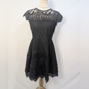 BB Dakota Elegant Black Lace LBD Mini Dress 8